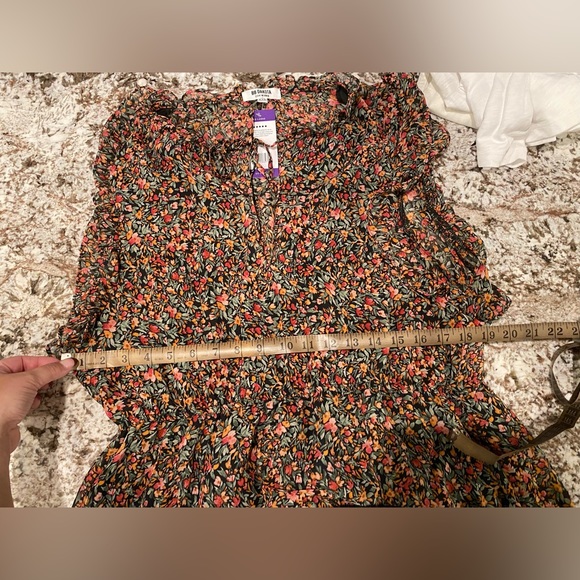 Plus Dress - Picture 10 of 10